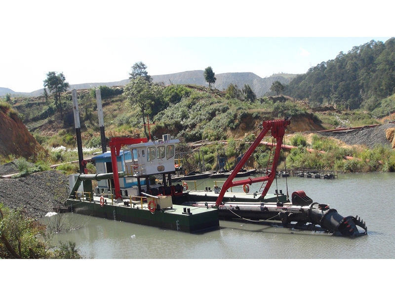 Electric cutter suction dredger 